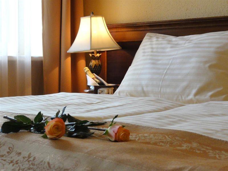 Hotel Continental Mariańskie Łaźnie Zewnętrze zdjęcie