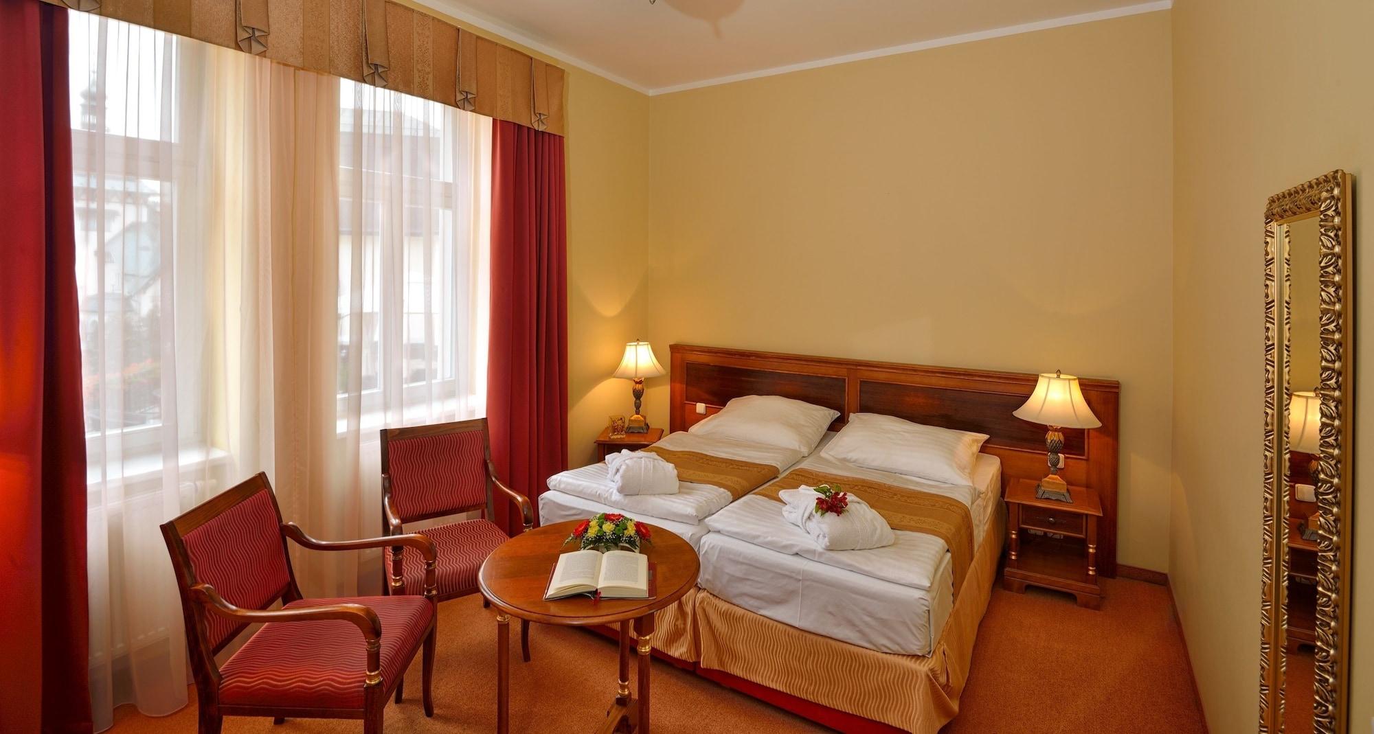 Hotel Continental Mariańskie Łaźnie Zewnętrze zdjęcie