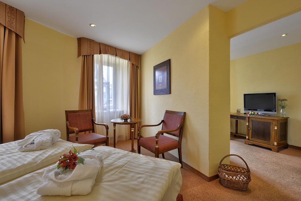 Hotel Continental Mariańskie Łaźnie Zewnętrze zdjęcie